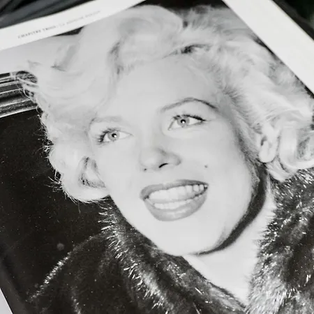The Queen Luxury - Marilyn Apartment *