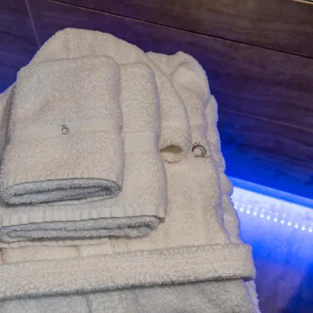 The Queen Luxury - Marilyn 아파트 *