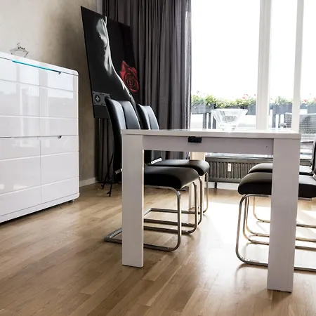 The Queen Luxury - Marilyn Apartment *