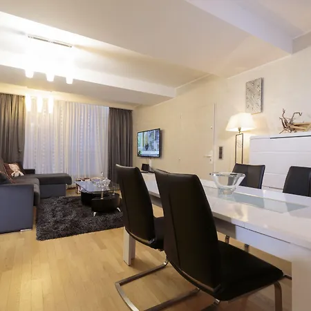 The Queen Luxury - Marilyn Apartman