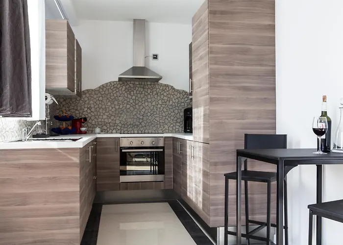 The Queen Luxury - Marilyn Apartament *