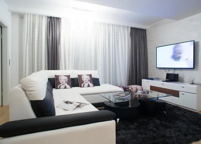 The Queen Luxury - Marilyn Apartment